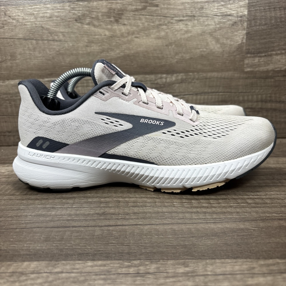Brooks Launch 8 Gray Womens US Size 7.5 EUR 38.5 1203451B653 Running Shoes